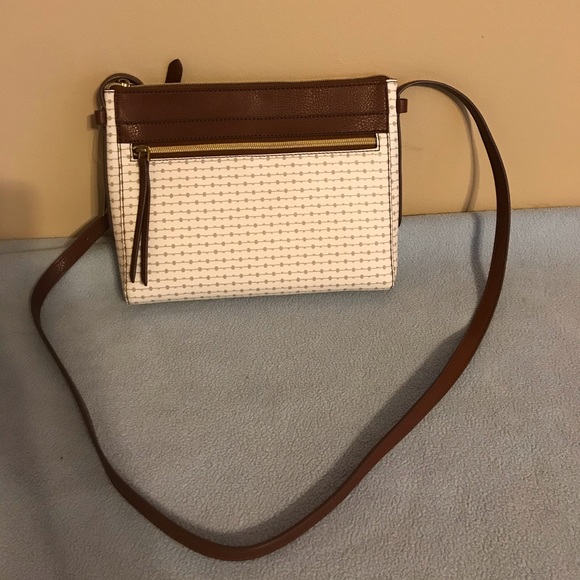 Fossil cross body purse. - Picture 2 of 4